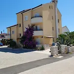 Διαμέρισμα Kovacicek 4 Biograd Na Moru