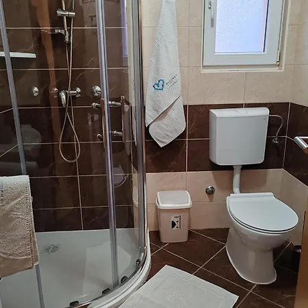 Kovacicek 4 Apartmán Biograd Na Moru