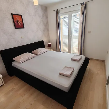 Kovacicek 4 Apartman *